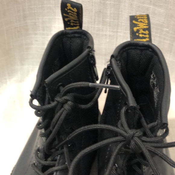 Dr. Martens Youth 1460 Ankle Zip Lace Up Black Leather Boots Size 3 - Picture 4 of 9
